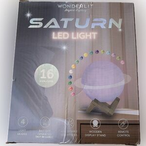 NIB WONDERLIT SATURN LED LIGHT